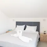 Hilltop Apartamento