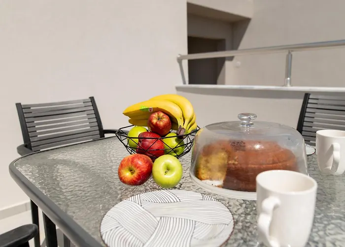 Hilltop Apartamento *